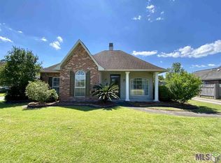 24537 Fair Weather Dr, Denham Springs, LA 70726