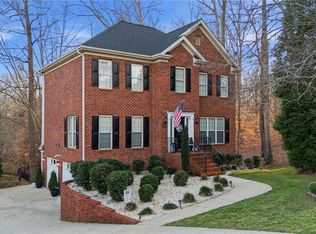 5716 Sutter Ln, Kernersville, NC 27284