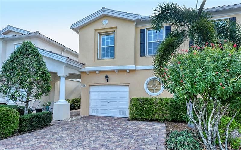 1st image of 1701 Burgos Dr