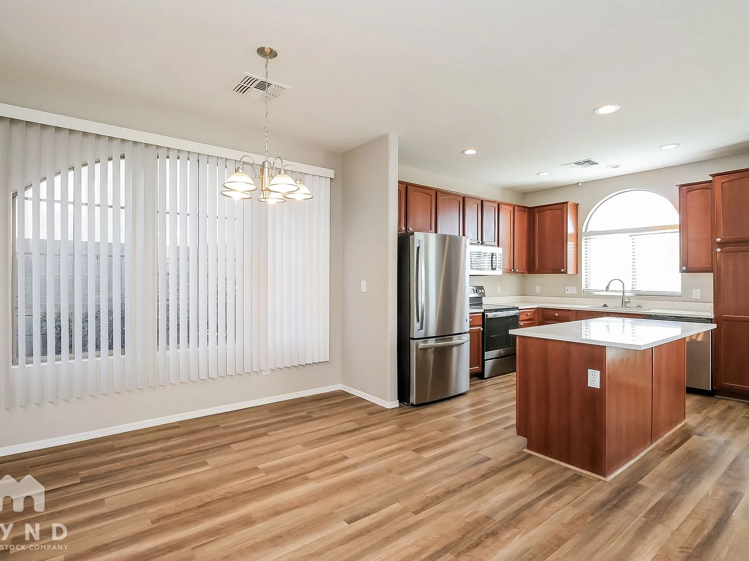 3 bed, 2.5 bath, 1750 sqft, $2,215 — Photo 3