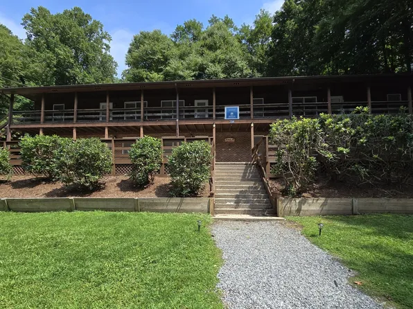 Moriah Apartments, 256 Homespun Hls #99598f3d9, Boone, NC 28607