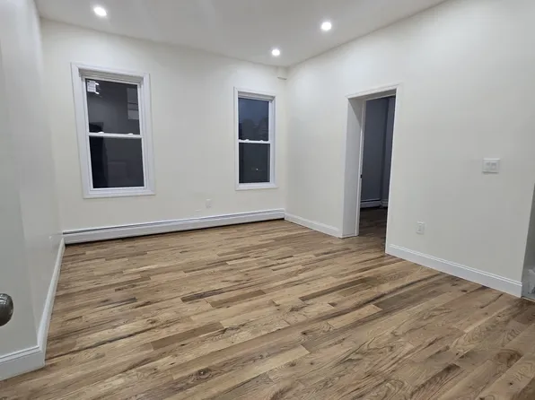 151 Armstrong Avenue image 4 of 9