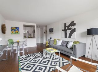 Carnegie Park Condominium, New York, NY 10128