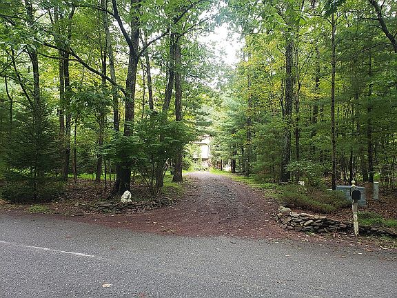2nd image of 1533 E Forest Dr