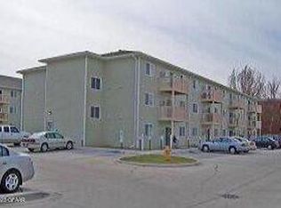 3531 13th Ave N APT 207, Grand Forks, ND 58203