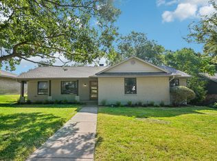 9636 Meadowhill Dr, Dallas, TX 75238