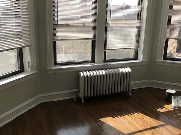 4th image of 8010 S Eberhart Ave APT 3B