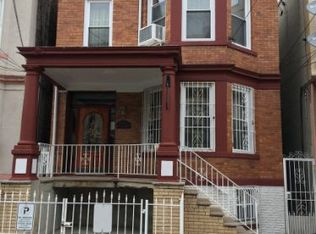242 46th St, Union City, NJ 07087