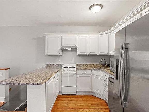 4th image of 1214 Bingham St Unit 3