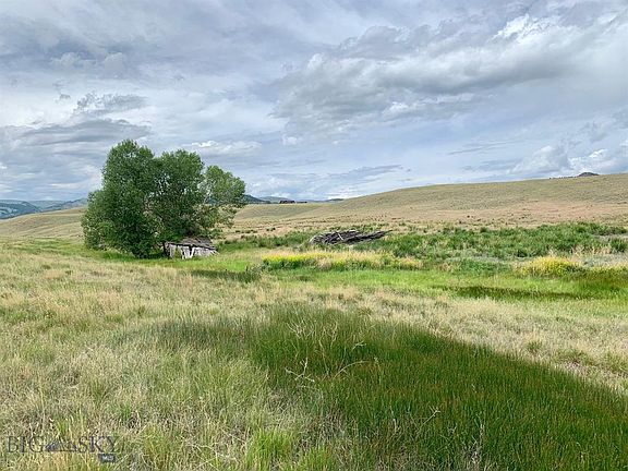2nd image of 52 Montana Way