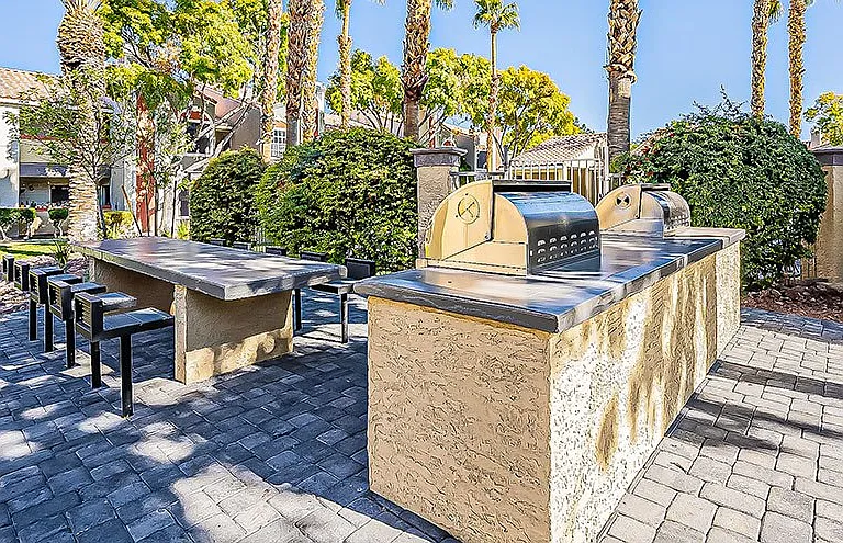 Bella Solara Apartment Homes — Photo 37