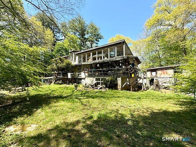 1st image of 27 Huckleberry Lane