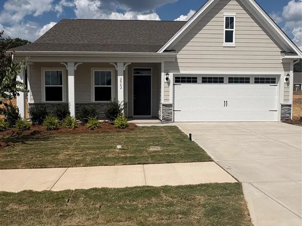 2042 Bull Dog Ln, Wingate, NC 28174