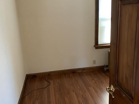 2nd image of 37 Eddy St Floor 1