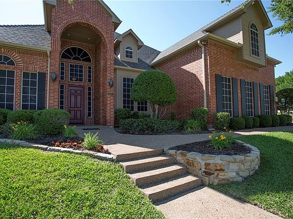 2nd image of 2985 Hillside Dr