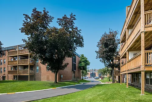 Cove West Hartford Photo 1