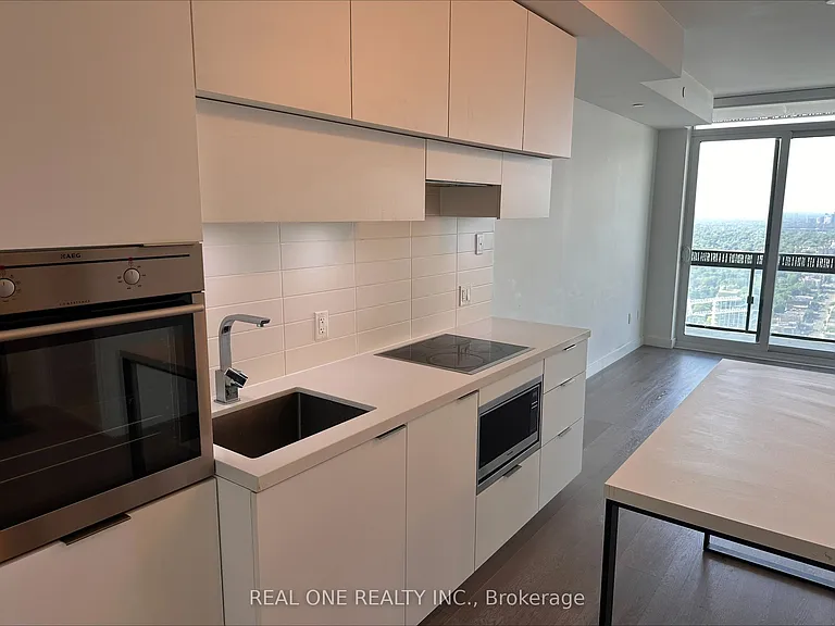8 Eglinton Ave E #3907 — Photo 4