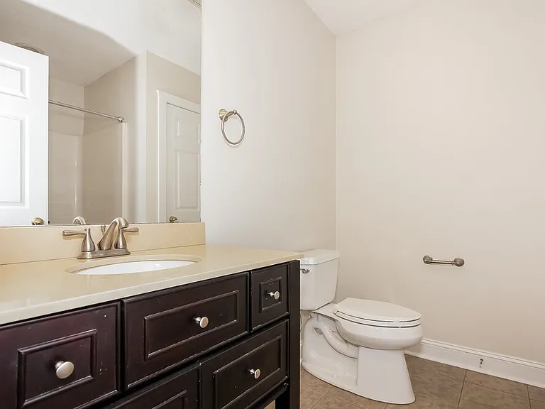 13438 Glencreek Ln — Photo 10