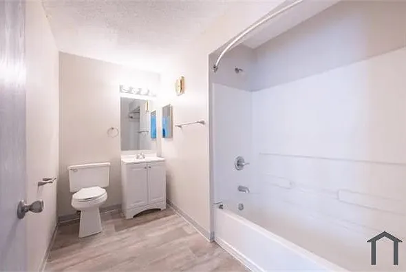 1 bed, 600 sqft, $680 — Photo 1