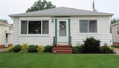 1st image of 3202 Wales Ave