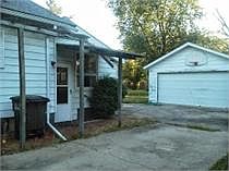 2nd image of 1307 Robinson St