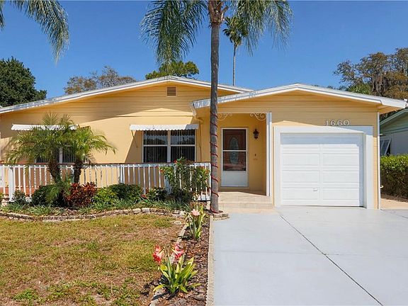 3rd image of 1660 Rainbow Dr