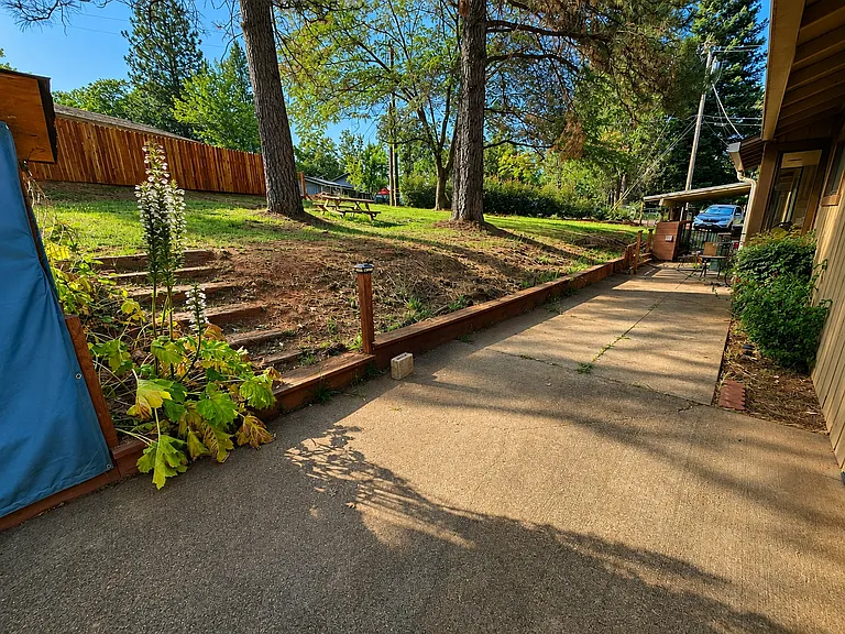 1249 Irish Mountain Rd — Photo 3