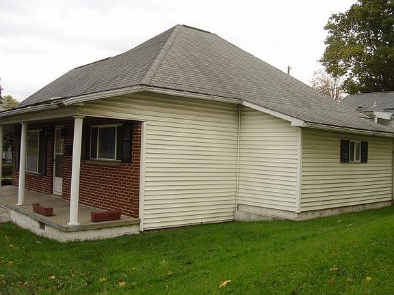 3rd image of 111 Haymond St