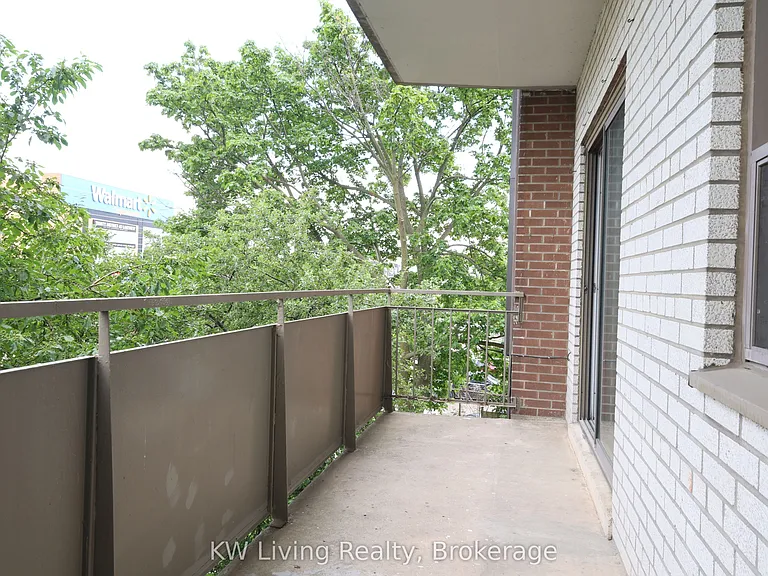 480 Lakeshore Rd E #301 — Photo 13