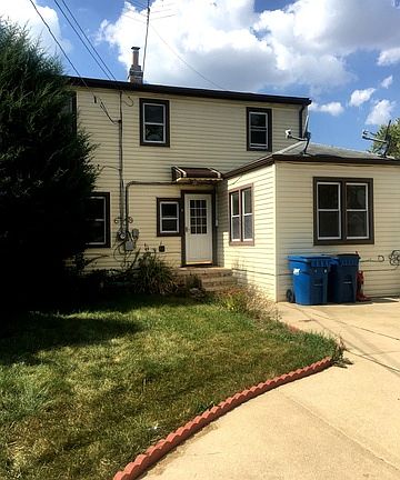 3rd image of 2103 N Hawthorne Ave