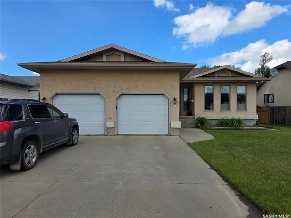 705 Sun Valley DRIVE, Estevan, SK S4A 2R1