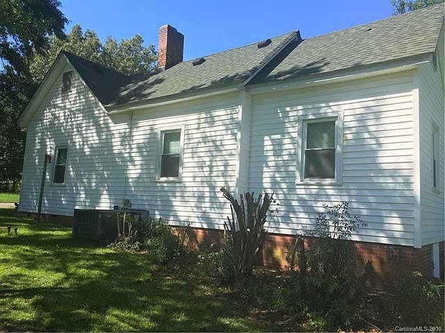 2nd image of 1717 Maxton Ave