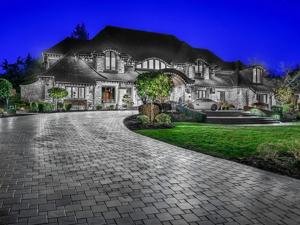 13283 56th Ave, Surrey, BC V3X 2Z5