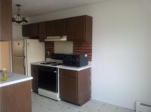 5th image of 74 Greenway Ter #74