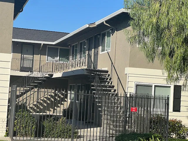 1 bed, 500 sqft, $2,500 — Photo 4