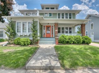 1913 Grange Ave, Racine, WI 53403