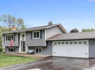 1111 Lilac Ct, Hastings, MN 55033