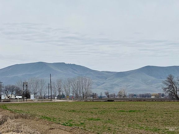 3rd image of Jonathan Rd