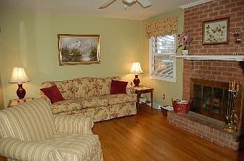3rd image of 4105 Donaldwood Dr
