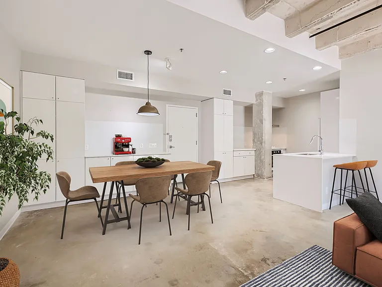 1115 S Alamo St #2302 — Photo 6