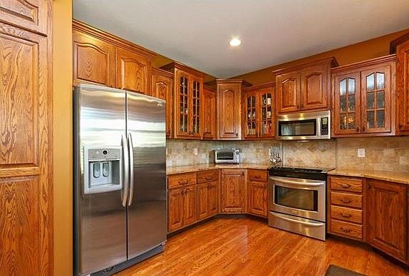 4th image of 4518 N 122nd St