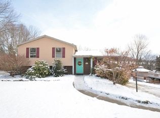 1653 Red Mill Dr, Pittsburgh, PA 15241