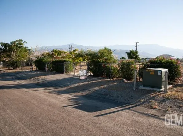 8313 Wildmint Dr, Lake Isabella, CA 93240