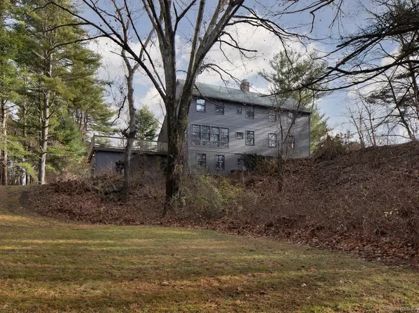 200 Low Road, Sharon, CT 06069
