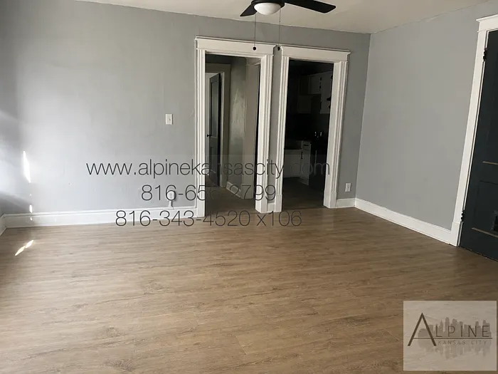 2 bed, 1.0 bath, 875 sqft, $800 — Photo 3