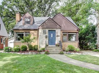 742 N Kensington Ave, La Grange Park, IL 60526
