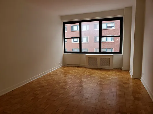 Rented by Corcoran | media 6