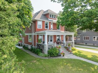 936 Memorial Dr, Sturgeon Bay, WI 54235