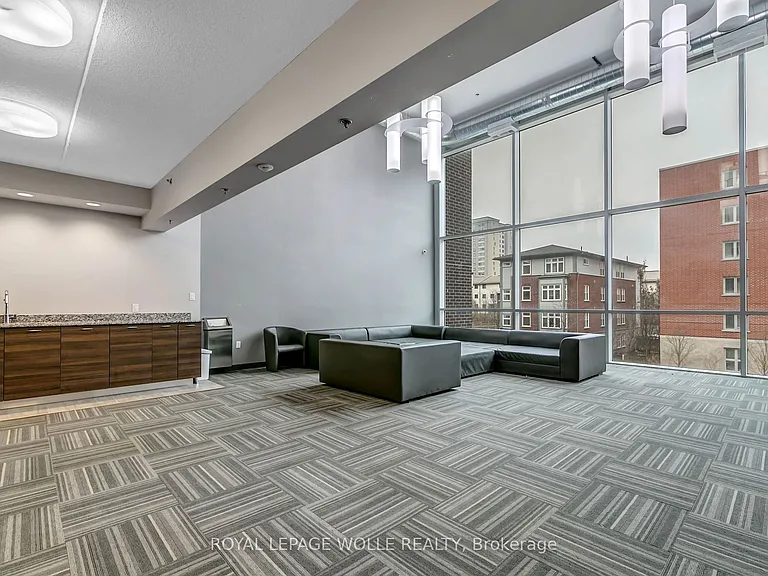 280 Lester St #812 — Photo 21