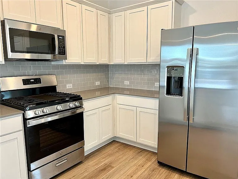 290 Silver Glen Dr — Photo 20